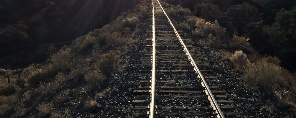 train_tracks_and_sun